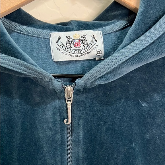 Vintage Juicy Couture Track Jacket Velour Hoodie Blue Zip Up - Picture 2 of 9
